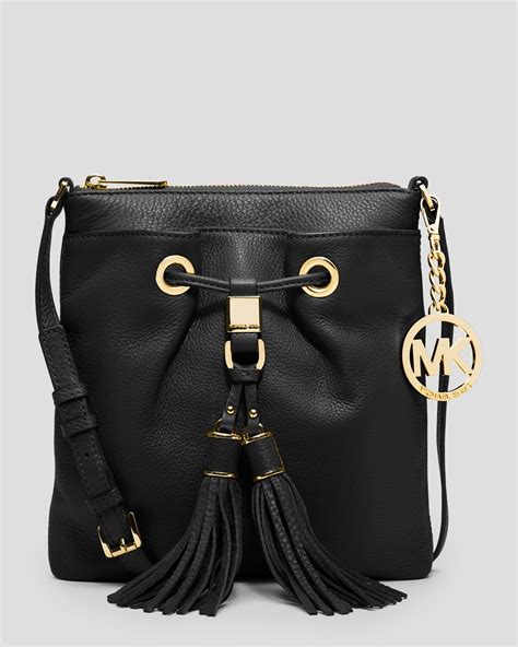 michael kors drawstring crossbody